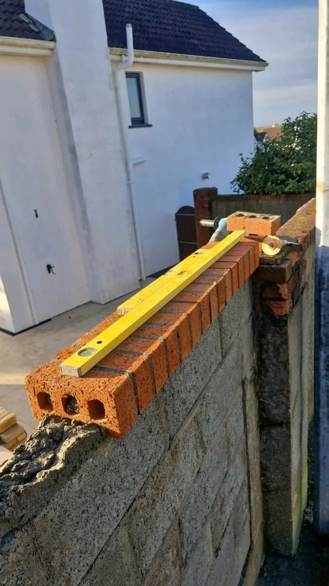 Bricklayer/block layer available for jobs - Image 1