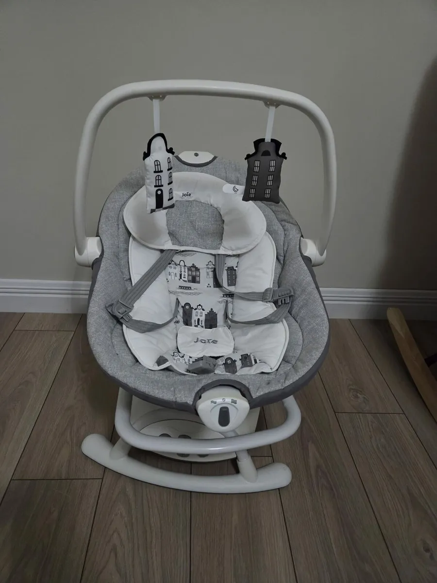 Joie Emeri 2 in 1 baby swing and rocker - Image 3