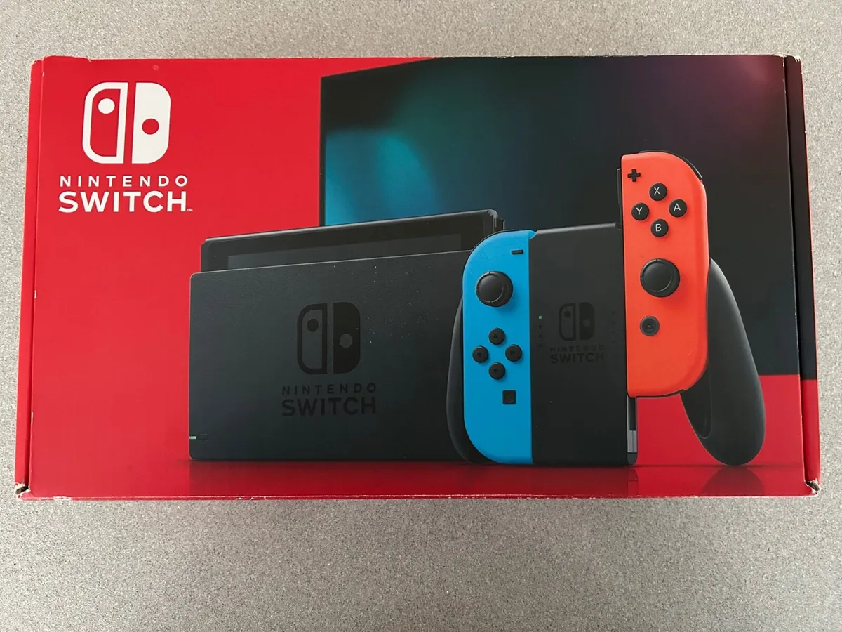 Ninetendo Switch - Image 1