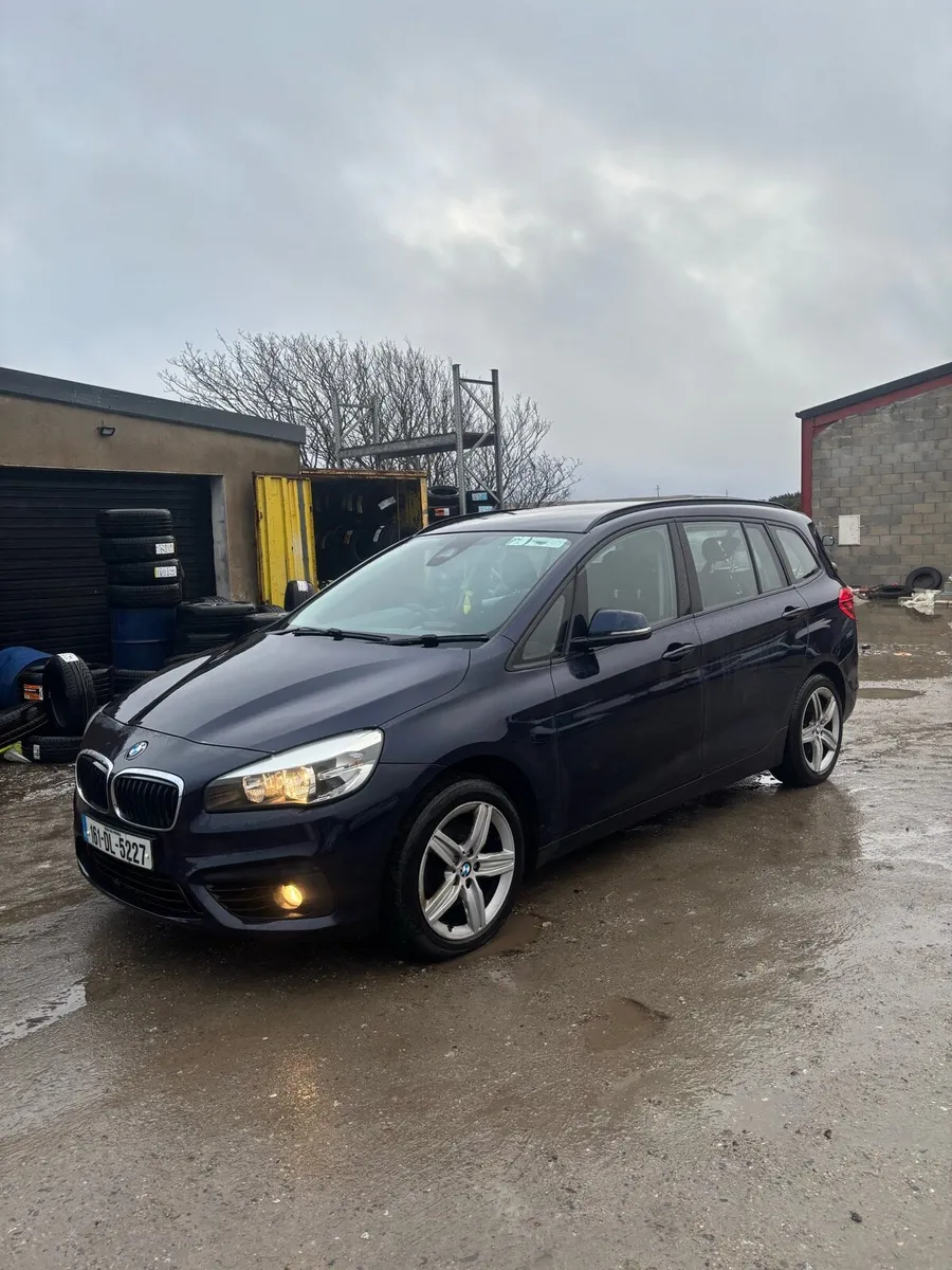 161 bmw 2 series 7 seater - Image 1