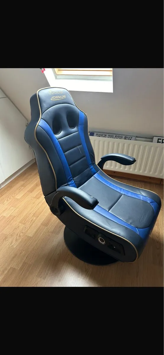 Gaming chair - Image 1