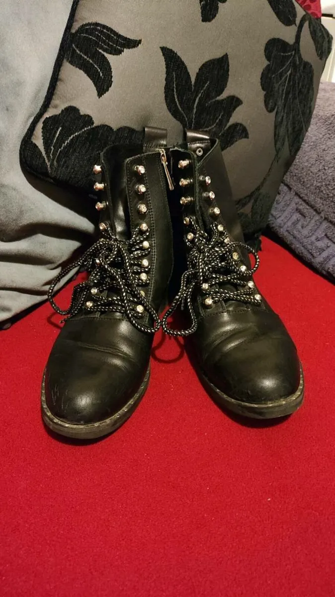 🖤 Zara Trafaluc Black Leather Combat Boots – Size - Image 2
