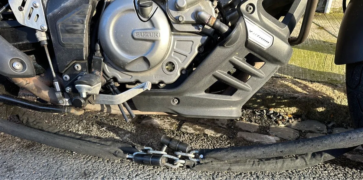 Susuki Vstrom 650 Motorcycle - Image 3