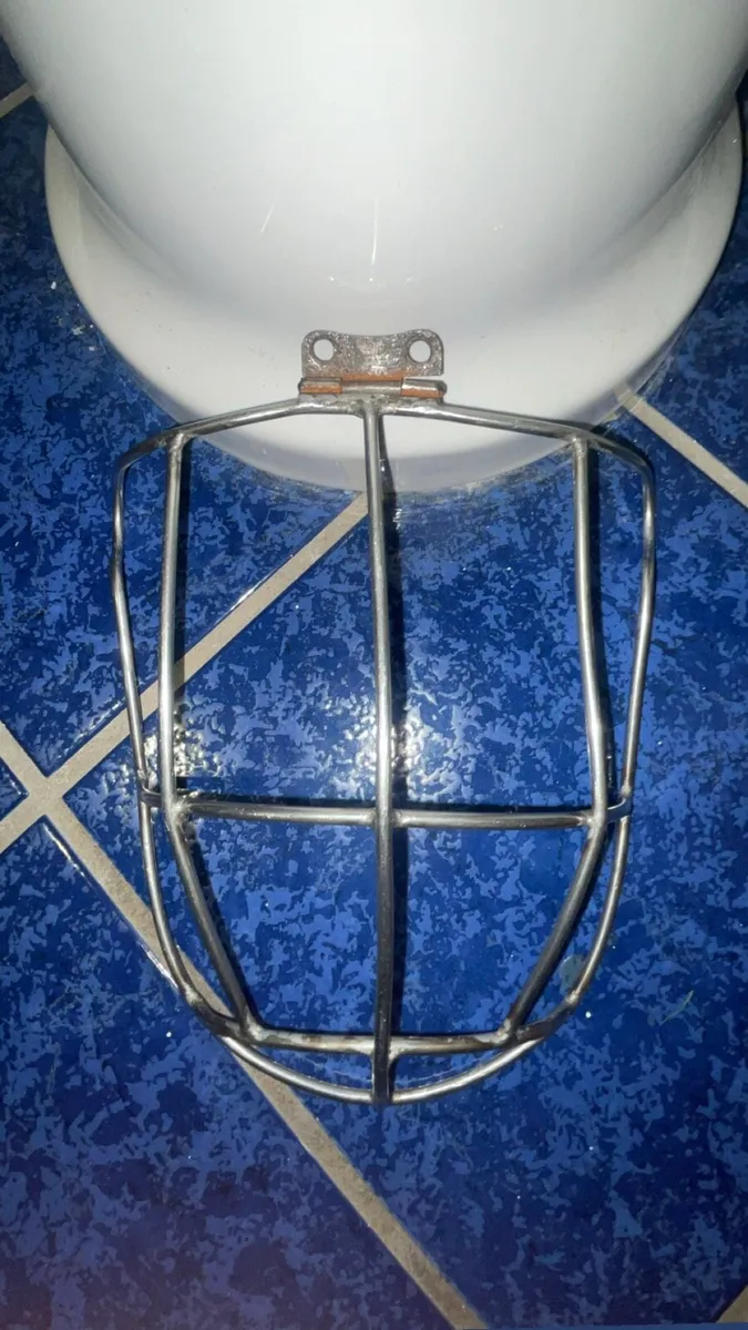 Oldstyle Wide hinge Cleere guard hurling - Image 2