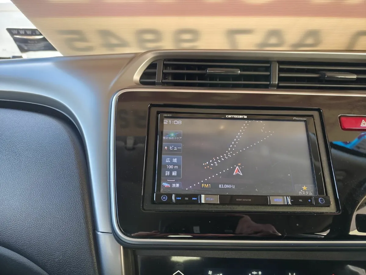 Honda Grace 162 Automatic 1.5 Hybrid New Nct 12/27 - Image 3