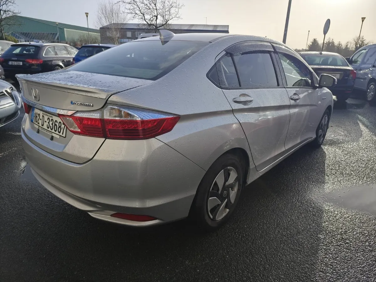 Honda Grace 162 Automatic 1.5 Hybrid New Nct 12/27 - Image 2