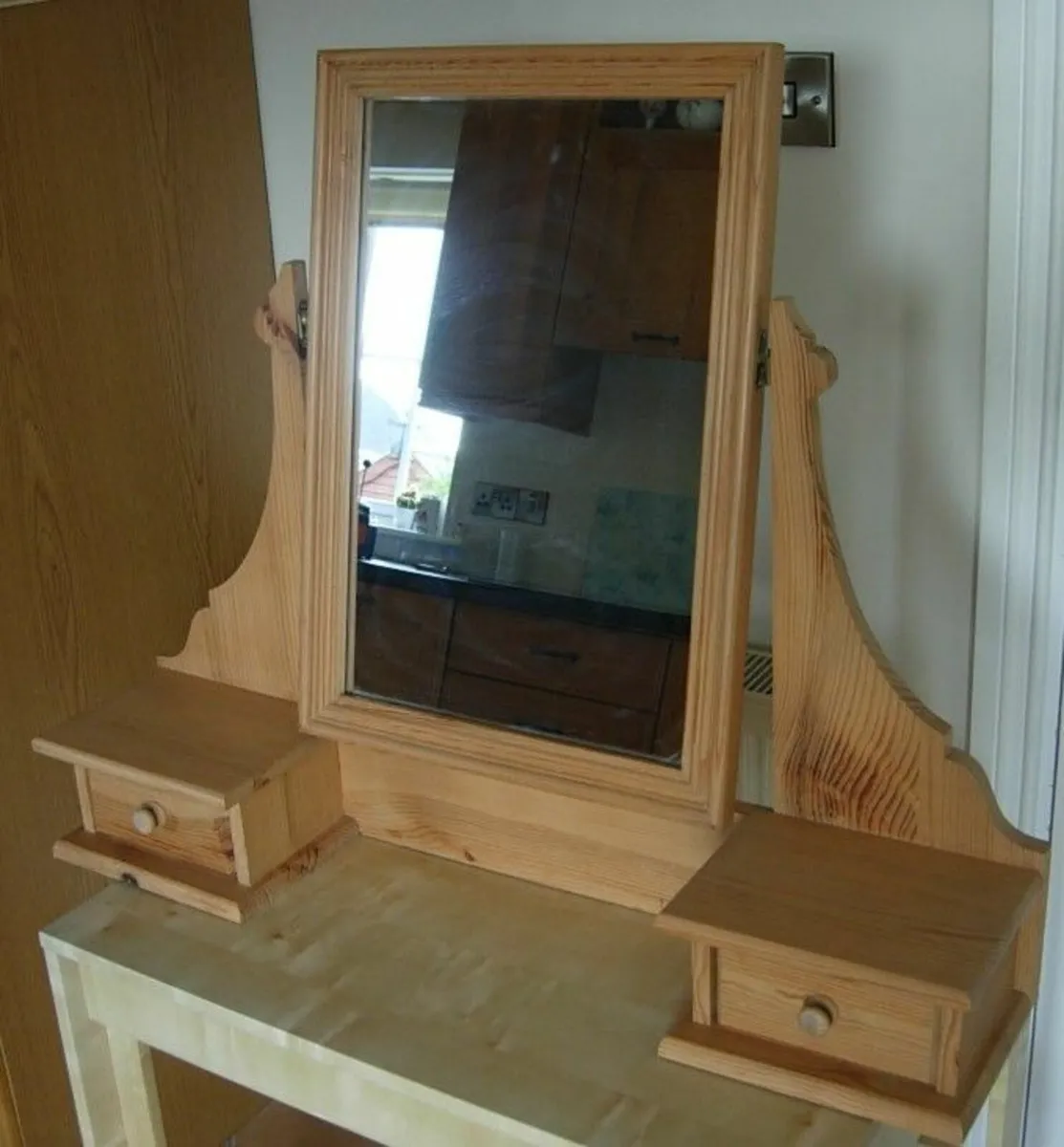 Pine Dressing Table Mirror - Image 1