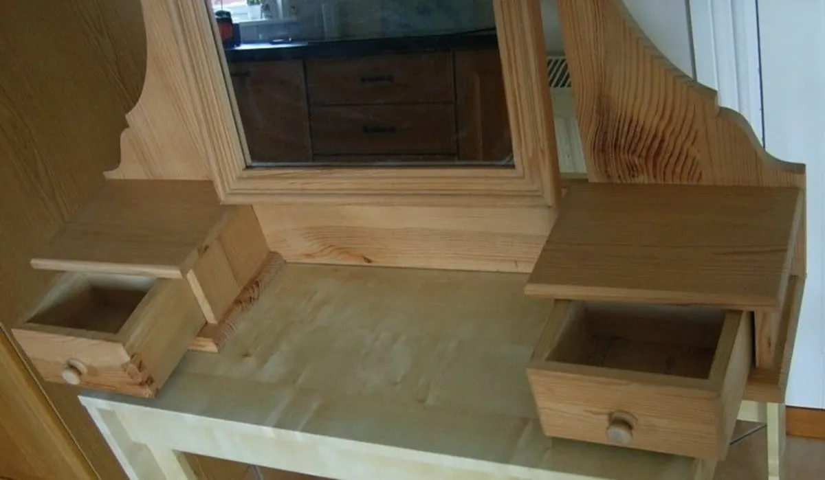 Pine Dressing Table Mirror - Image 2