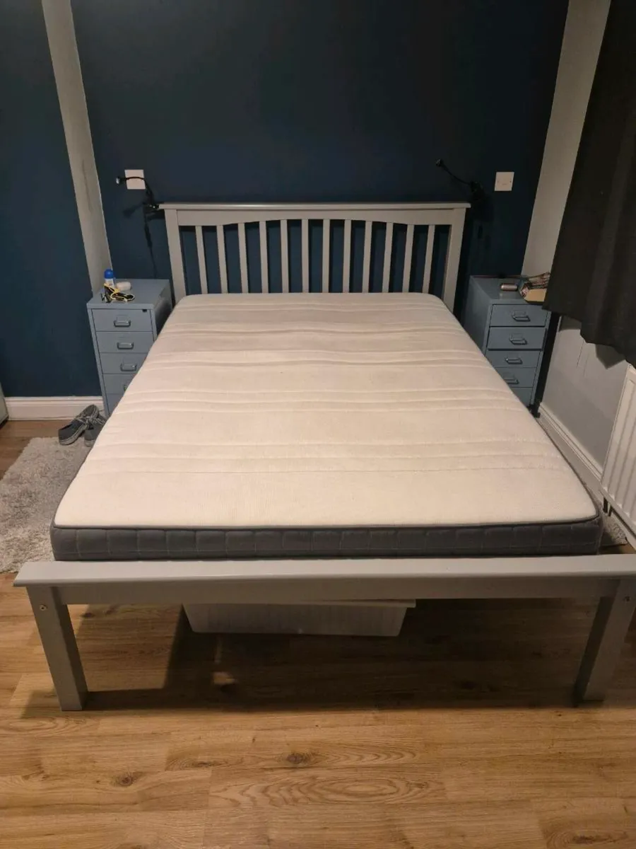 Double bed frame and mattress - Image 1