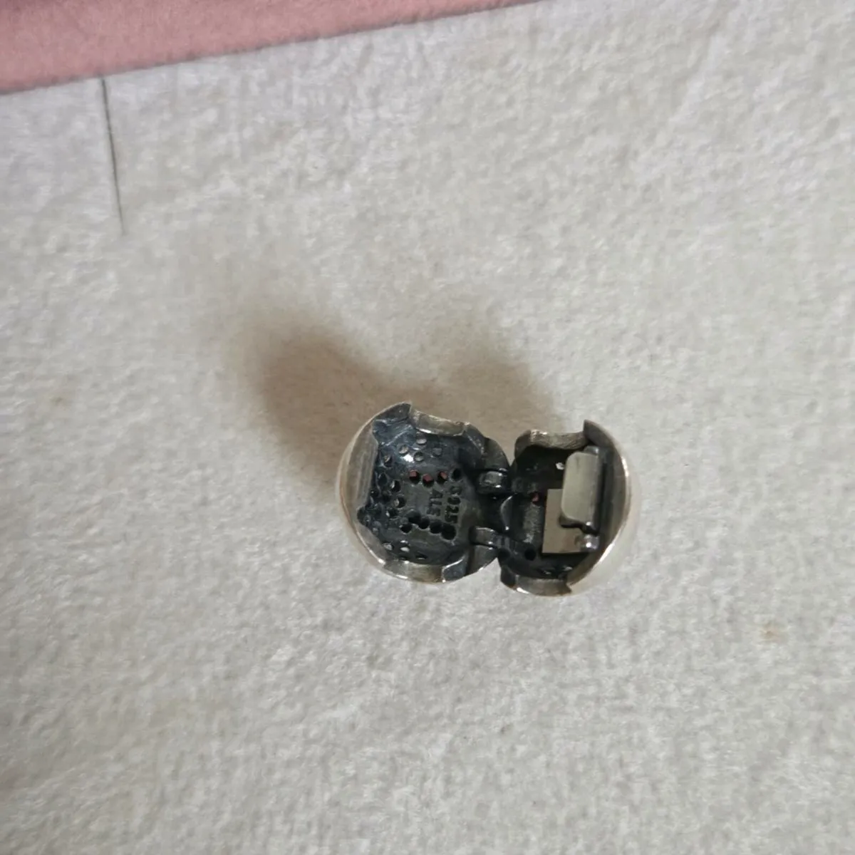 Pandora Minnie sparkly charm clip perfect conditio - Image 4