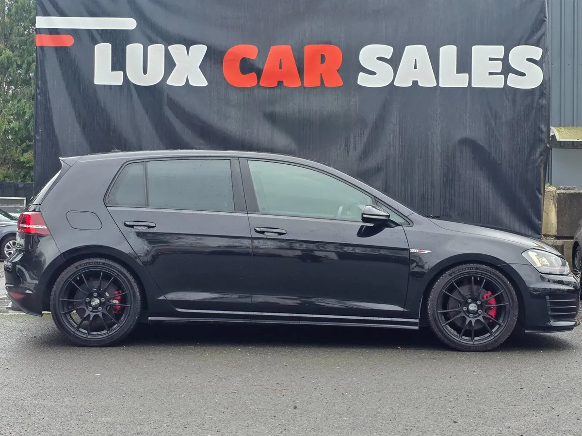 2016 Volkswagen Golf GTI 2.0 TDI 220BHP AUTO - Image 2