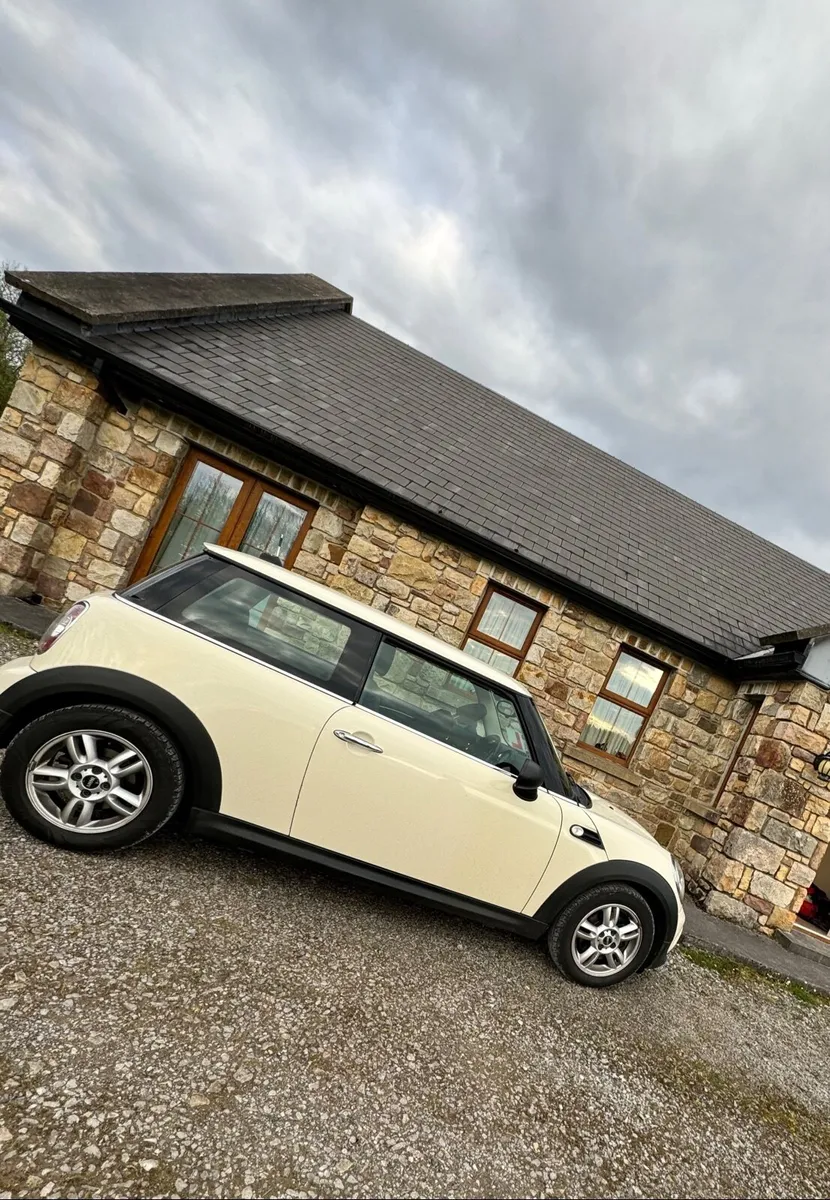 Mini One 2012 - Image 4