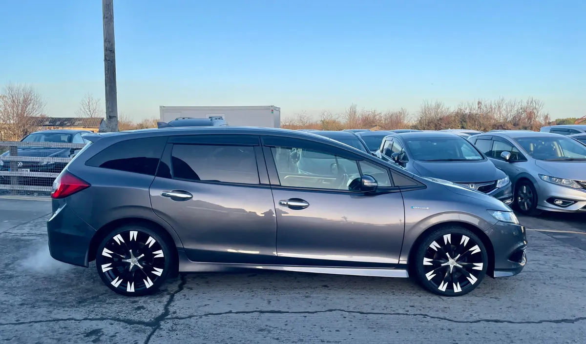 HONDA JADE 2015 /1.5, HYBRID/ - Image 4