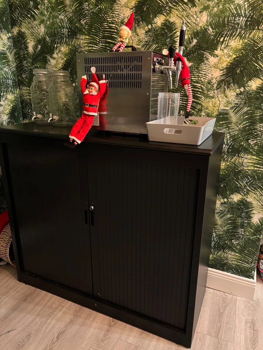 2 tap beer cooler - Image 2