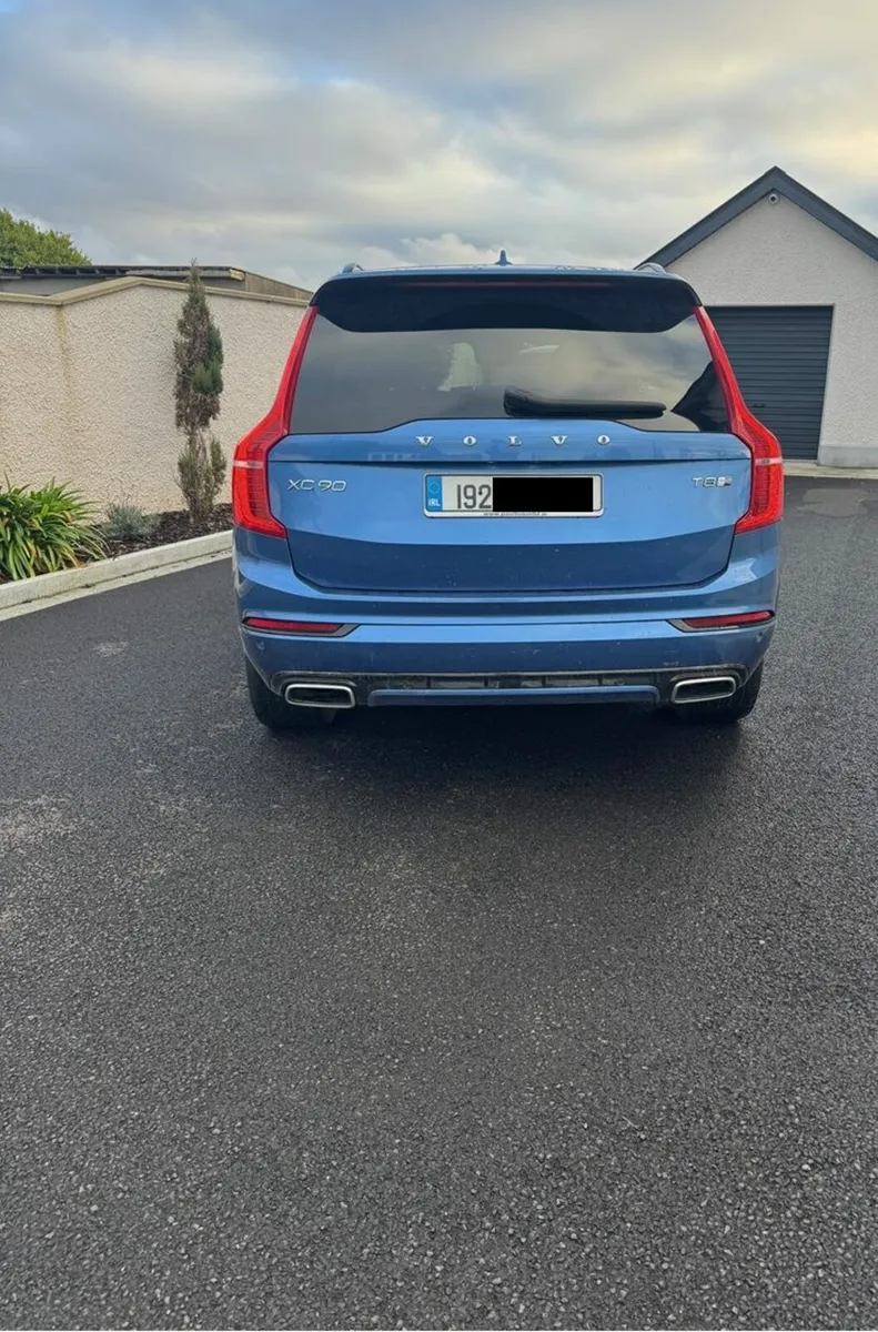 Volvo XC90 2019 - Image 2