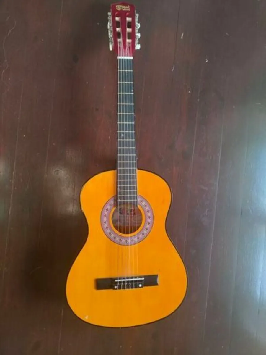 Child's guitar - Image 1