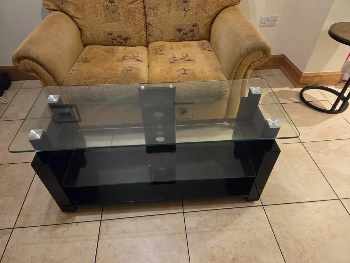 Television Stand - Image 4