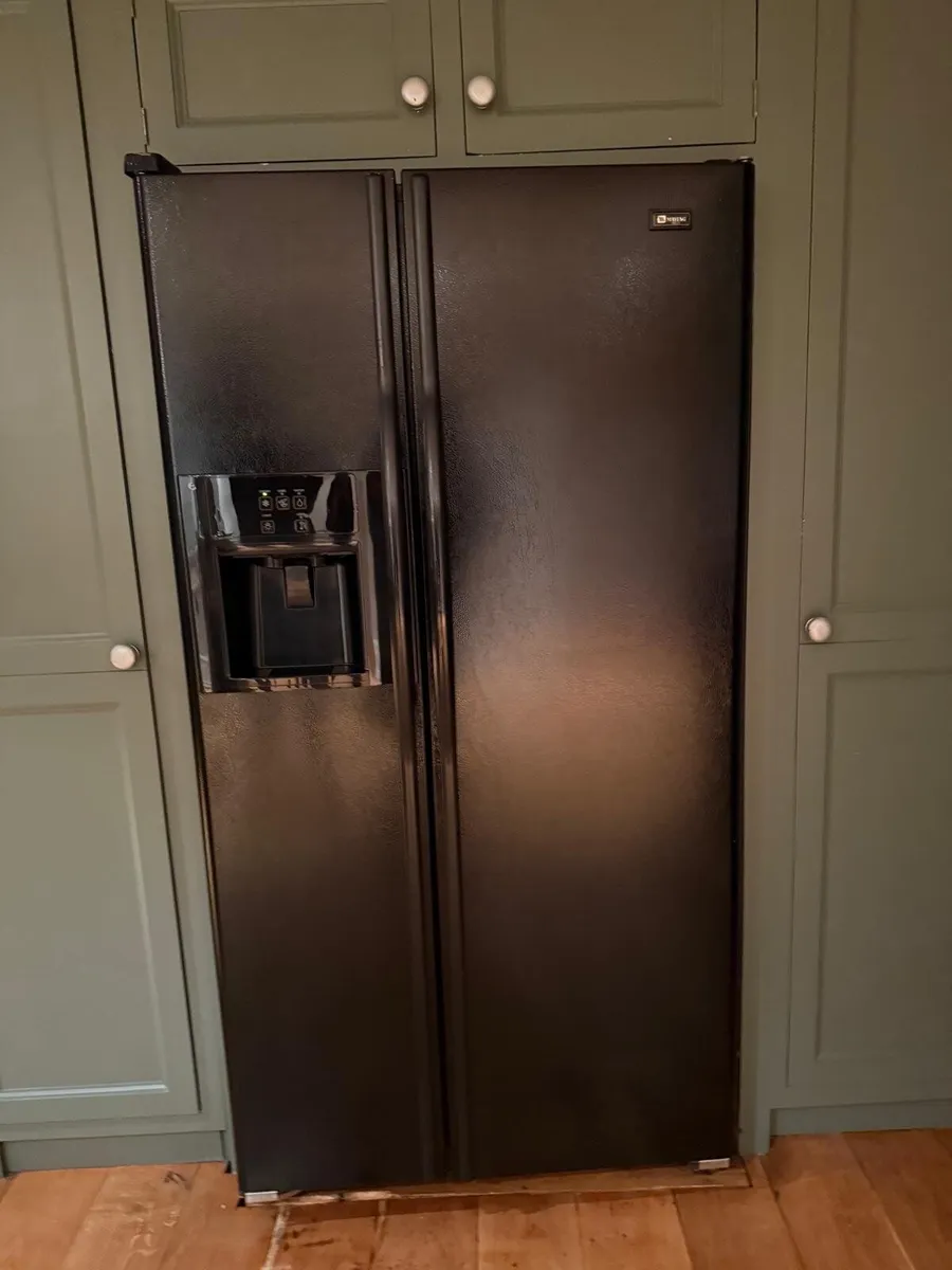 Fridge - Image 1