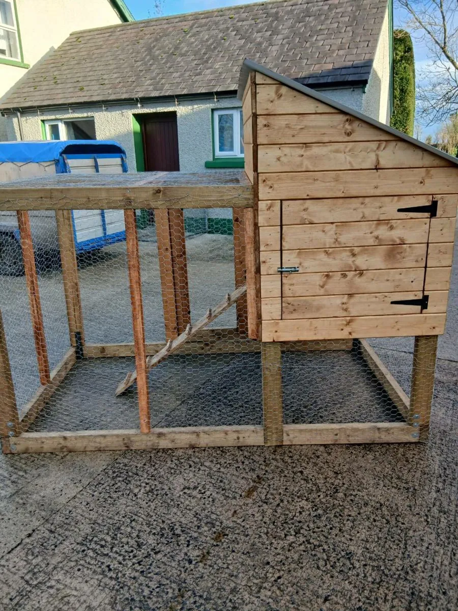 Hen coop - Image 2