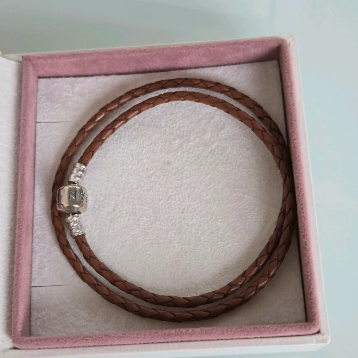 Pandora brown leather bracelet/necklace brand new - Image 2