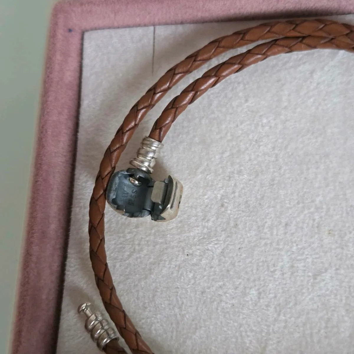 Pandora brown leather bracelet/necklace brand new - Image 3