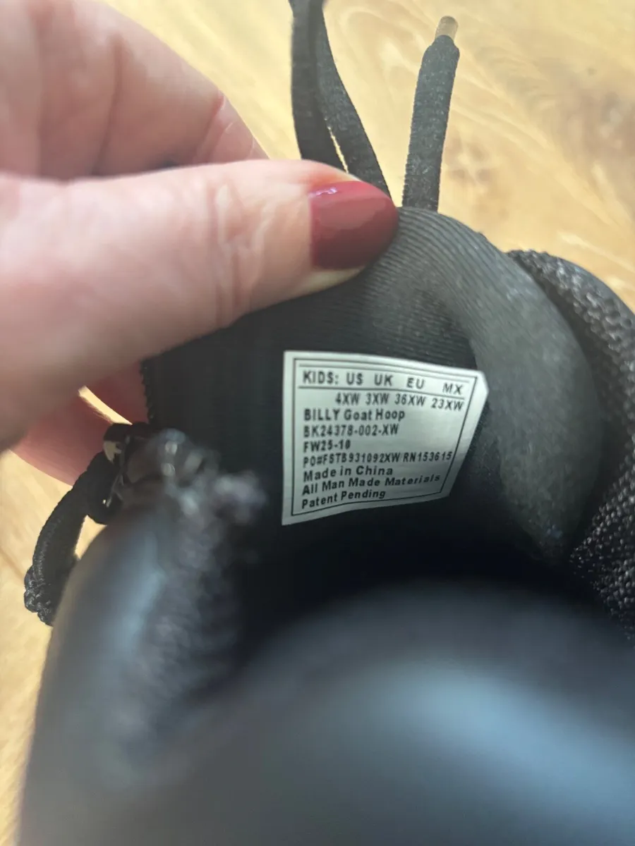 Billy shoes size 3 extra wide - Image 3