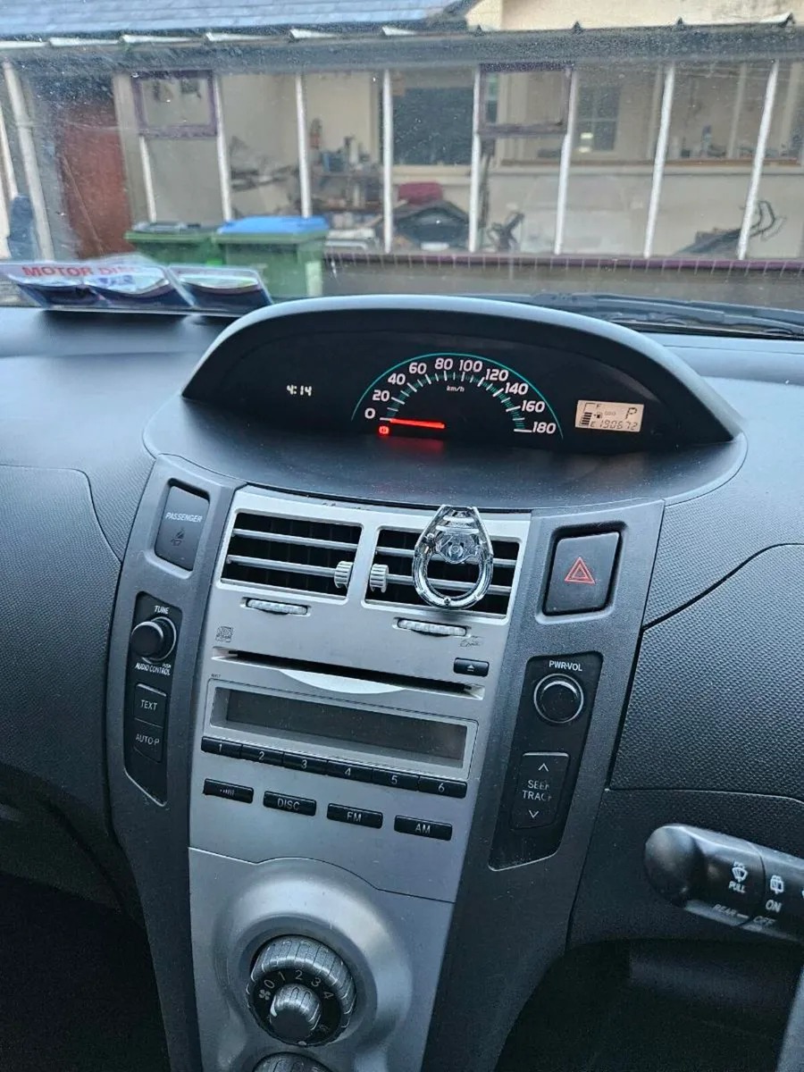 2007 Toyota Vitz  - Automatic - 1.0 Petrol - Image 4