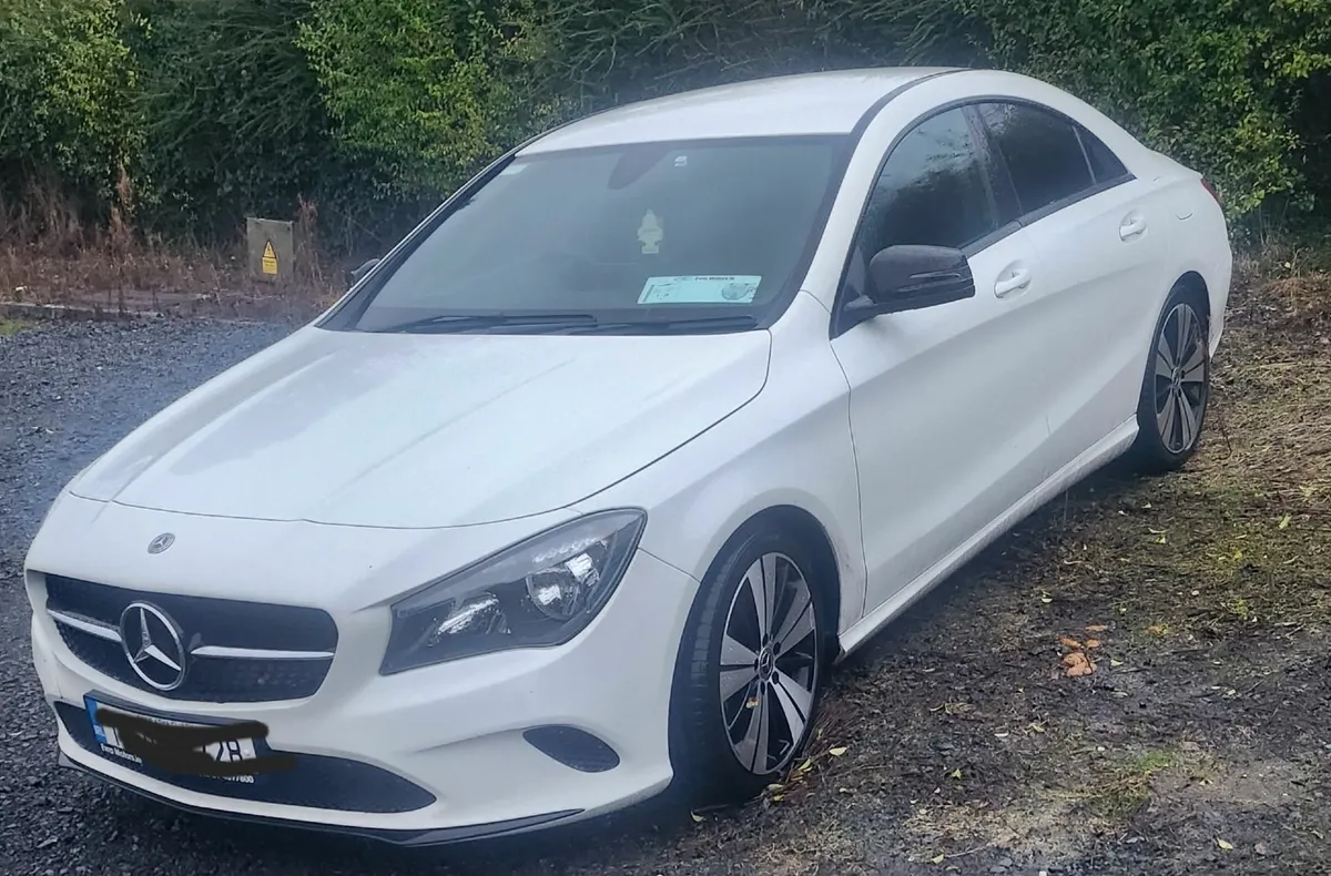 Mercedes-Benz CLA 171 - Image 1