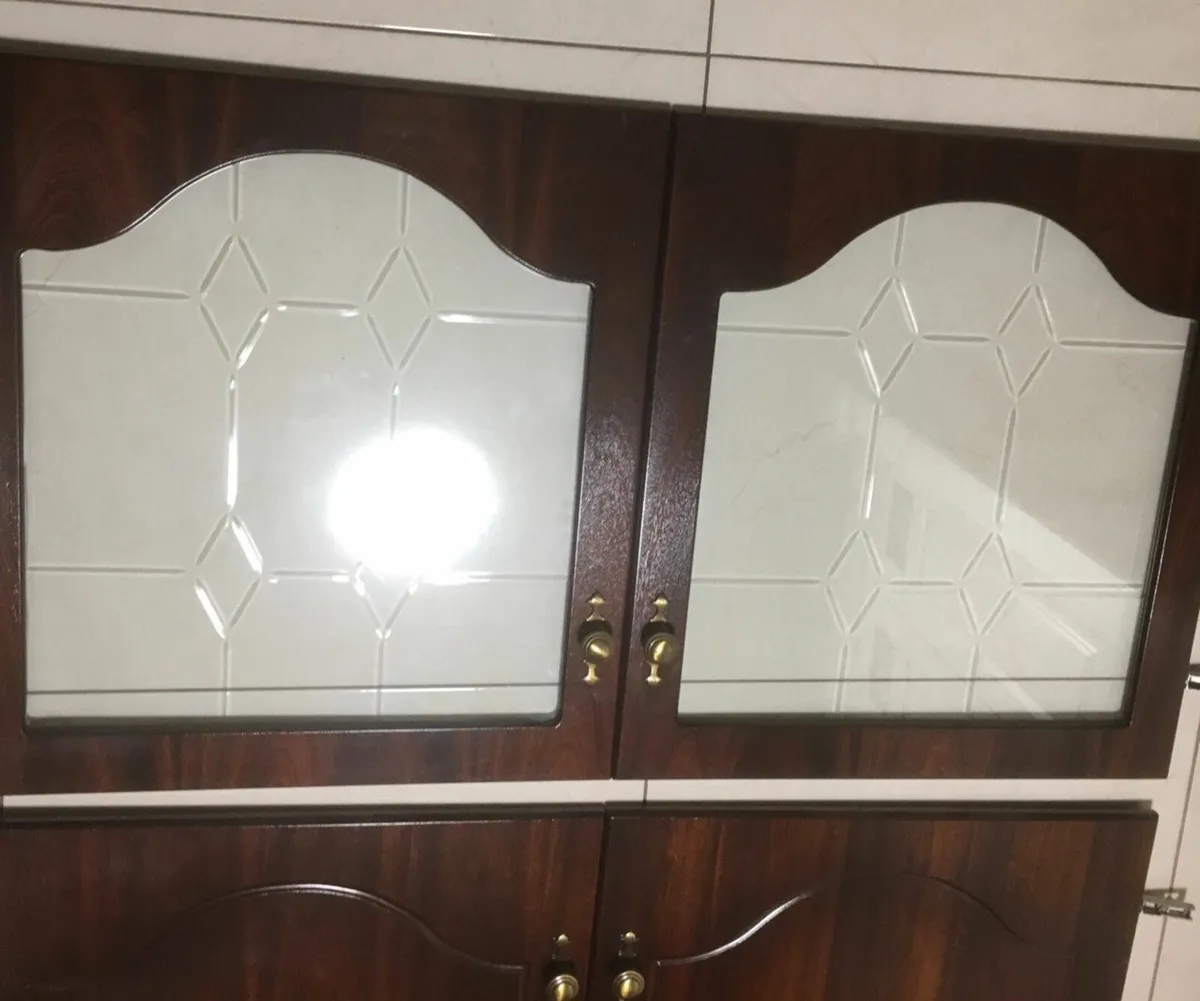 4 Cabinet Doors, 2 with Cut Glass & 2 Panel Doors - Image 3