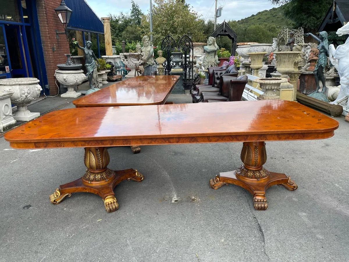 Stunning 16 foot long dining table 🎄🎄🎄 - Image 4