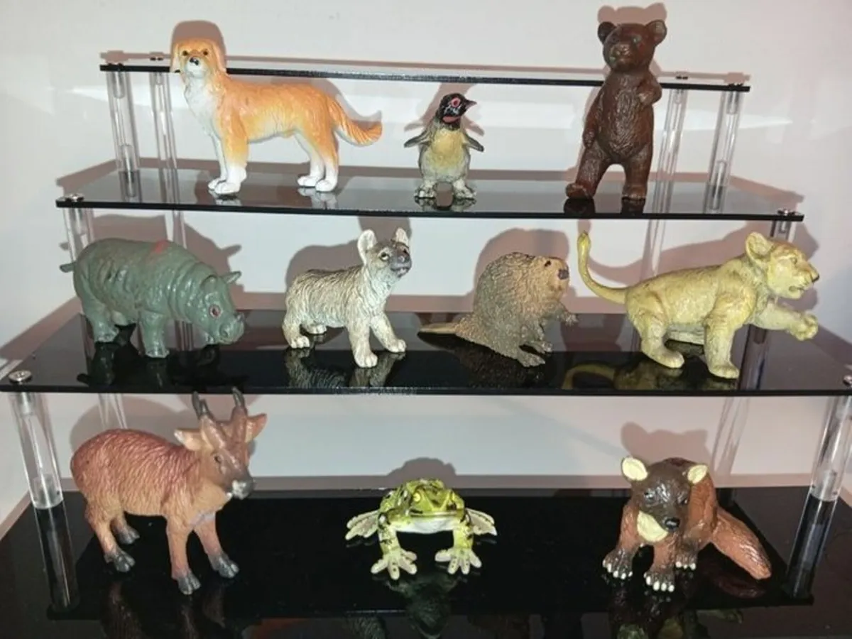 Vintage Collection of AAA and Elc animals g/c
