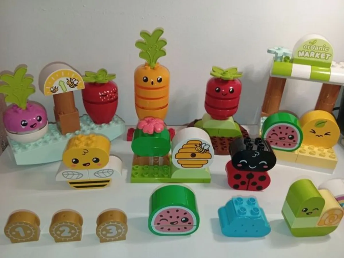 Duplo Organic Garden 10984 + Organic Market 10983 - Image 1