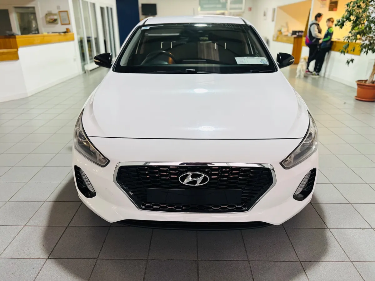 Automatic Hyundai i30 2018 - Image 4