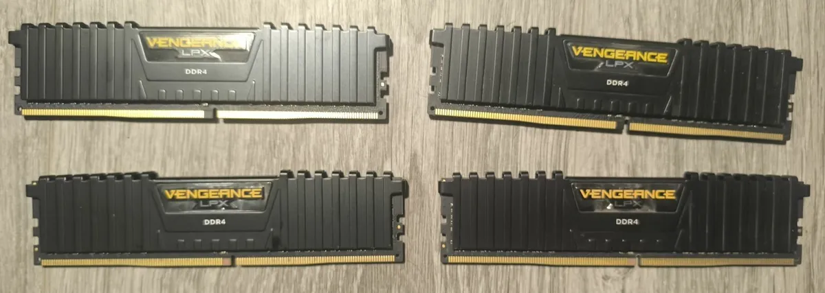 Corsair Vengeance 32GB RAM (4 x 8GB) - Image 1