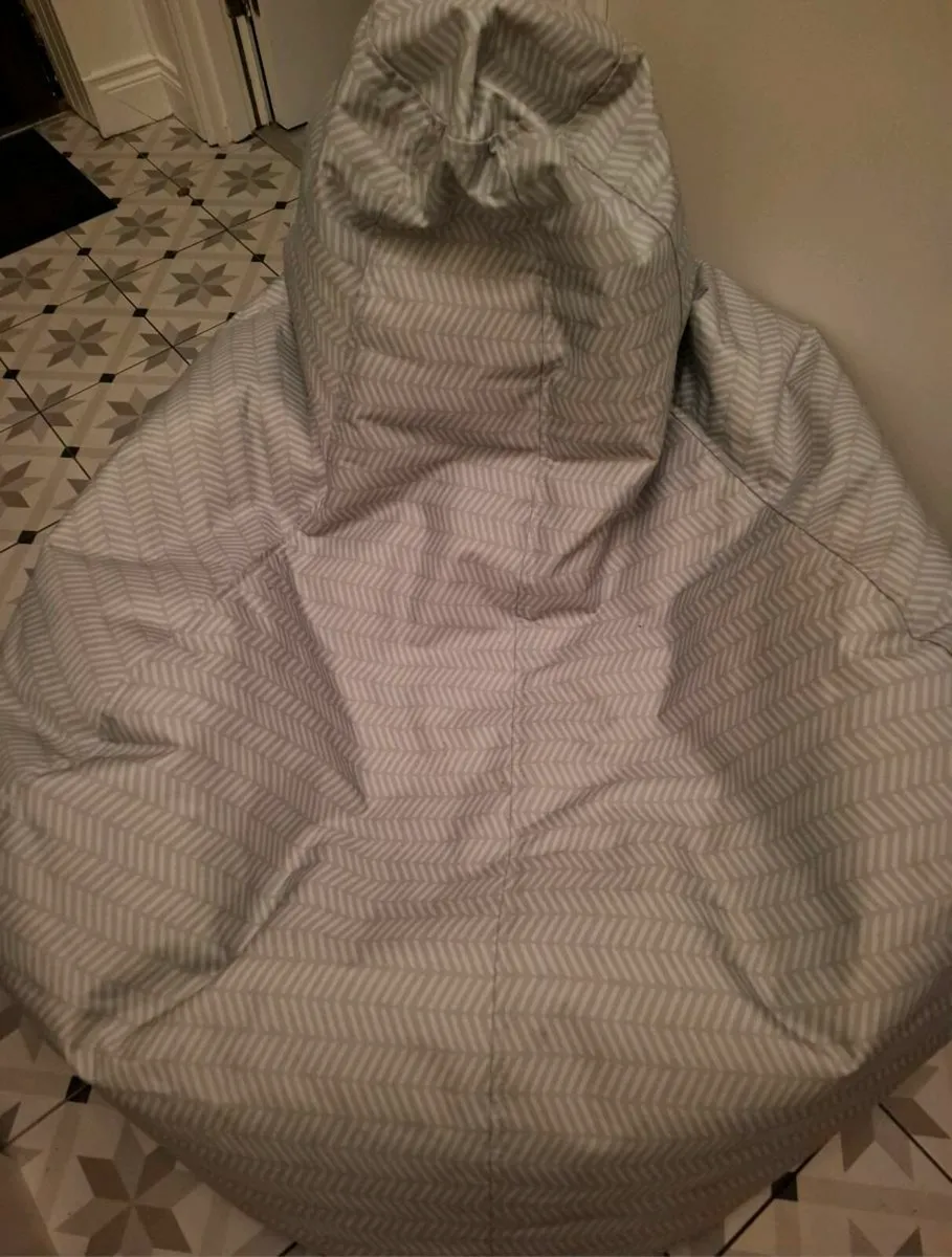 Bean bags - Image 2