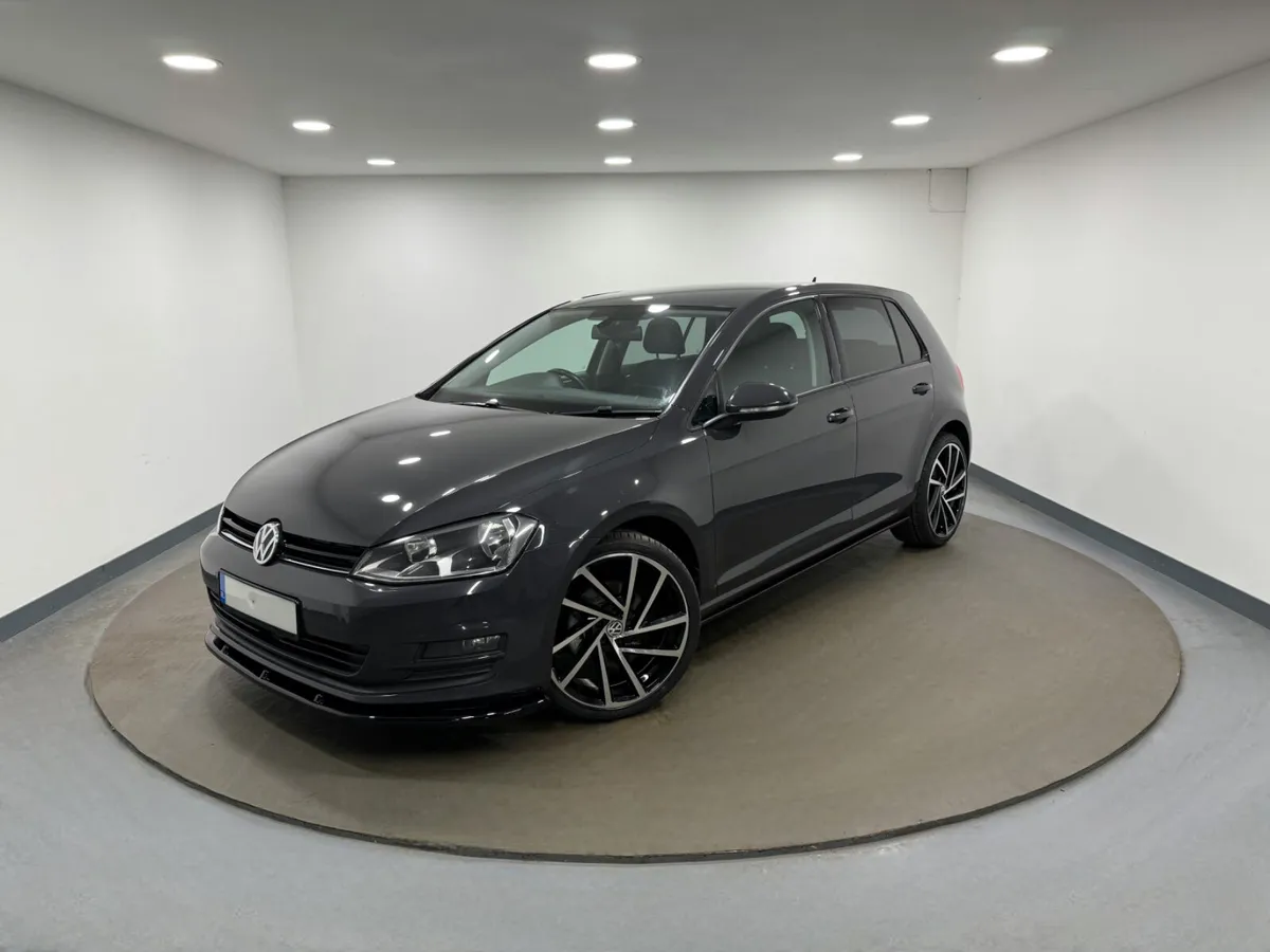 2016 Volkswagen Golf 1.6 TDI Match - Image 1
