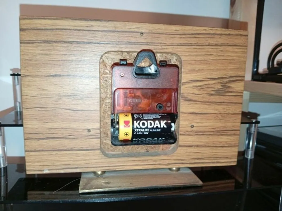 Vintage Coronet Quartz clock 1960-1970s good /c - Image 2