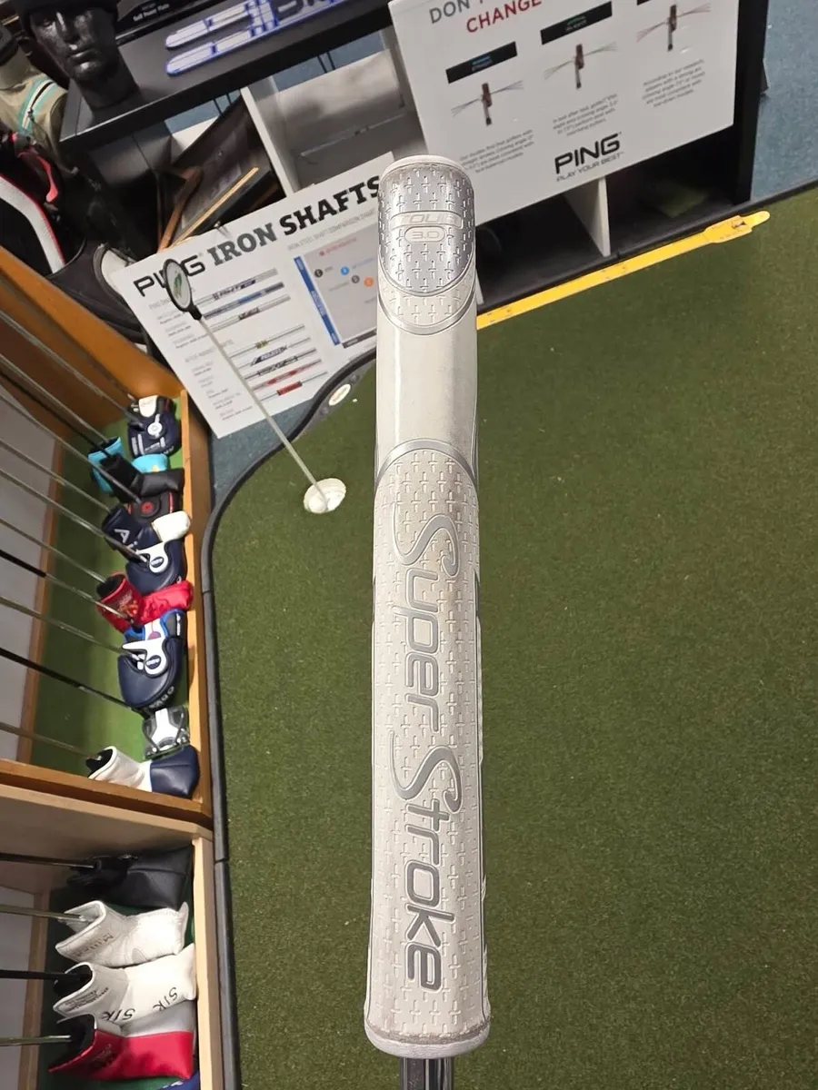 King Cobra Stingray 40 Putter - Image 4