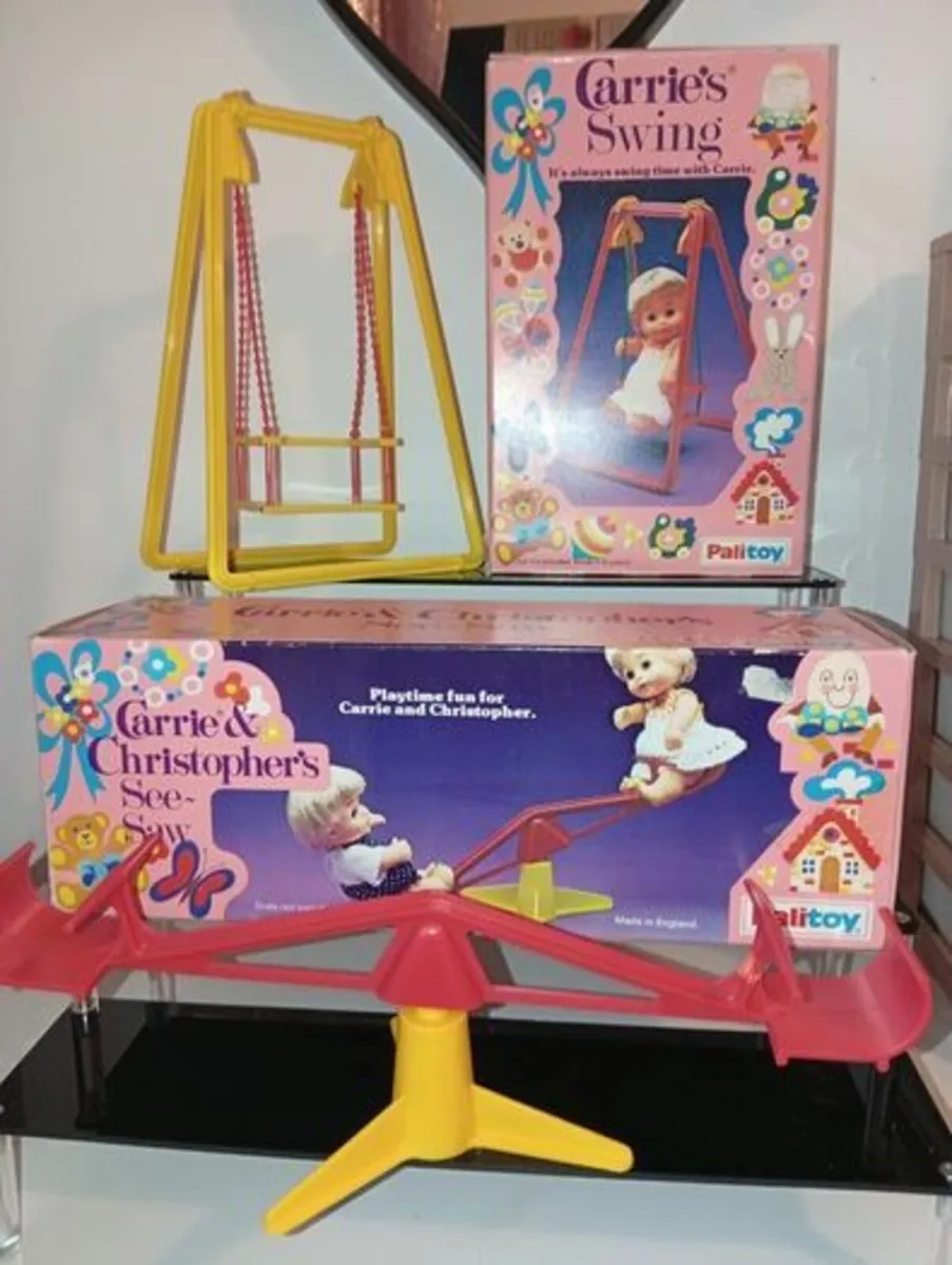 Vintage 1970s Palitoy Carrie and Christopher