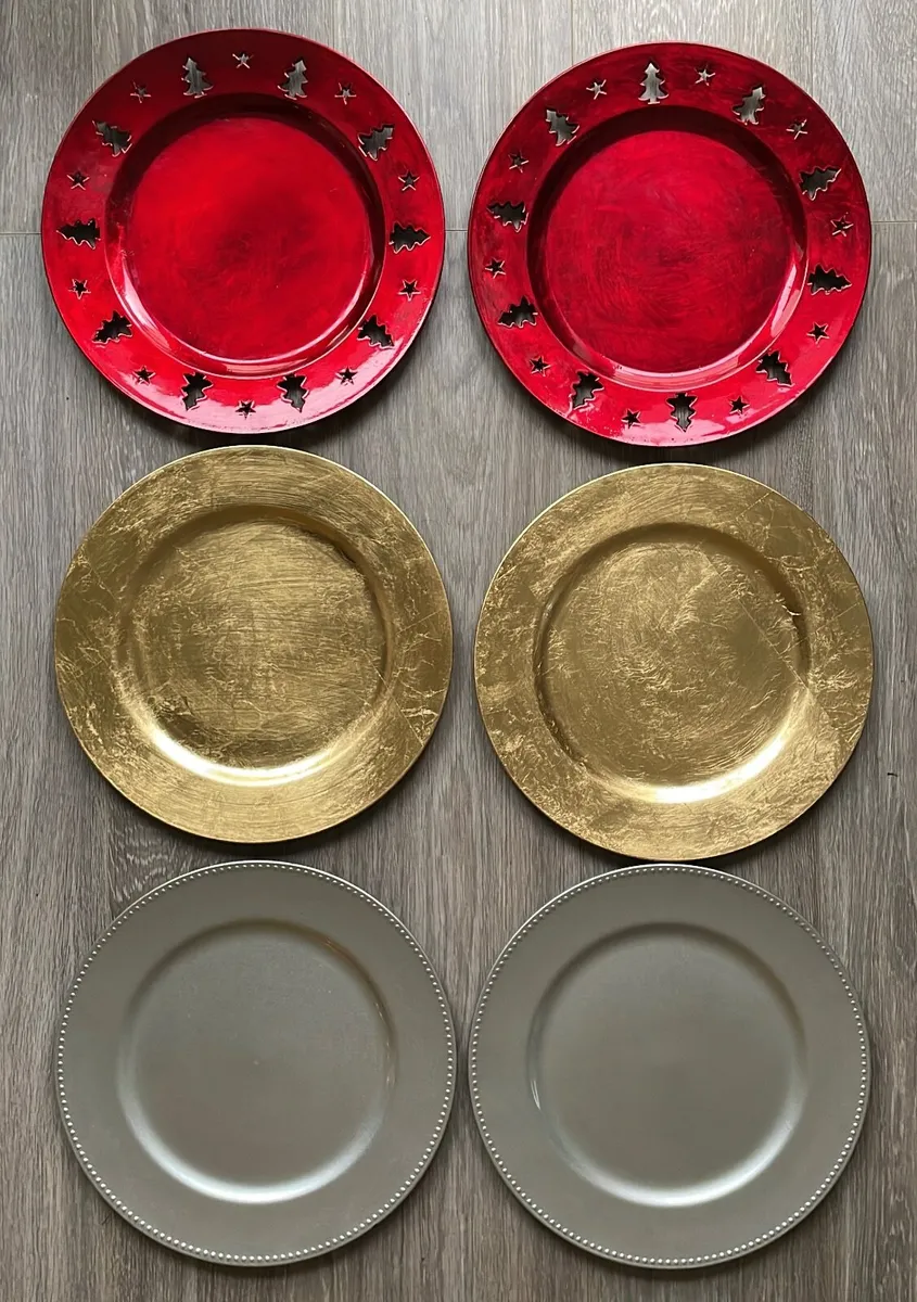 Christmas Plates - Image 2