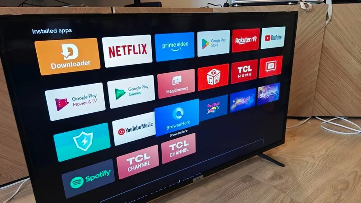 Smart 43 inch 4K TV TCL 2022 - Image 1