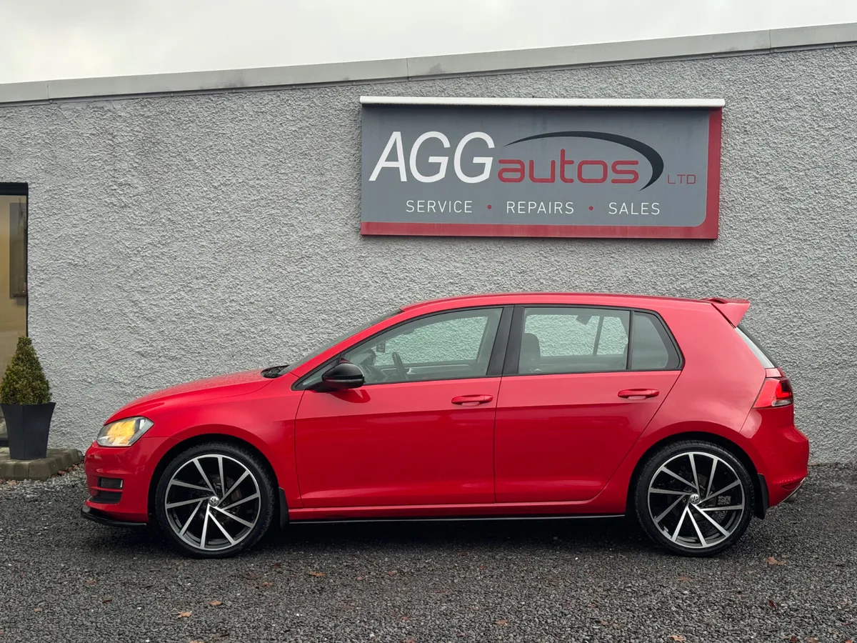 2015 Volkswagen Golf Match 1.6 TDI - Image 2