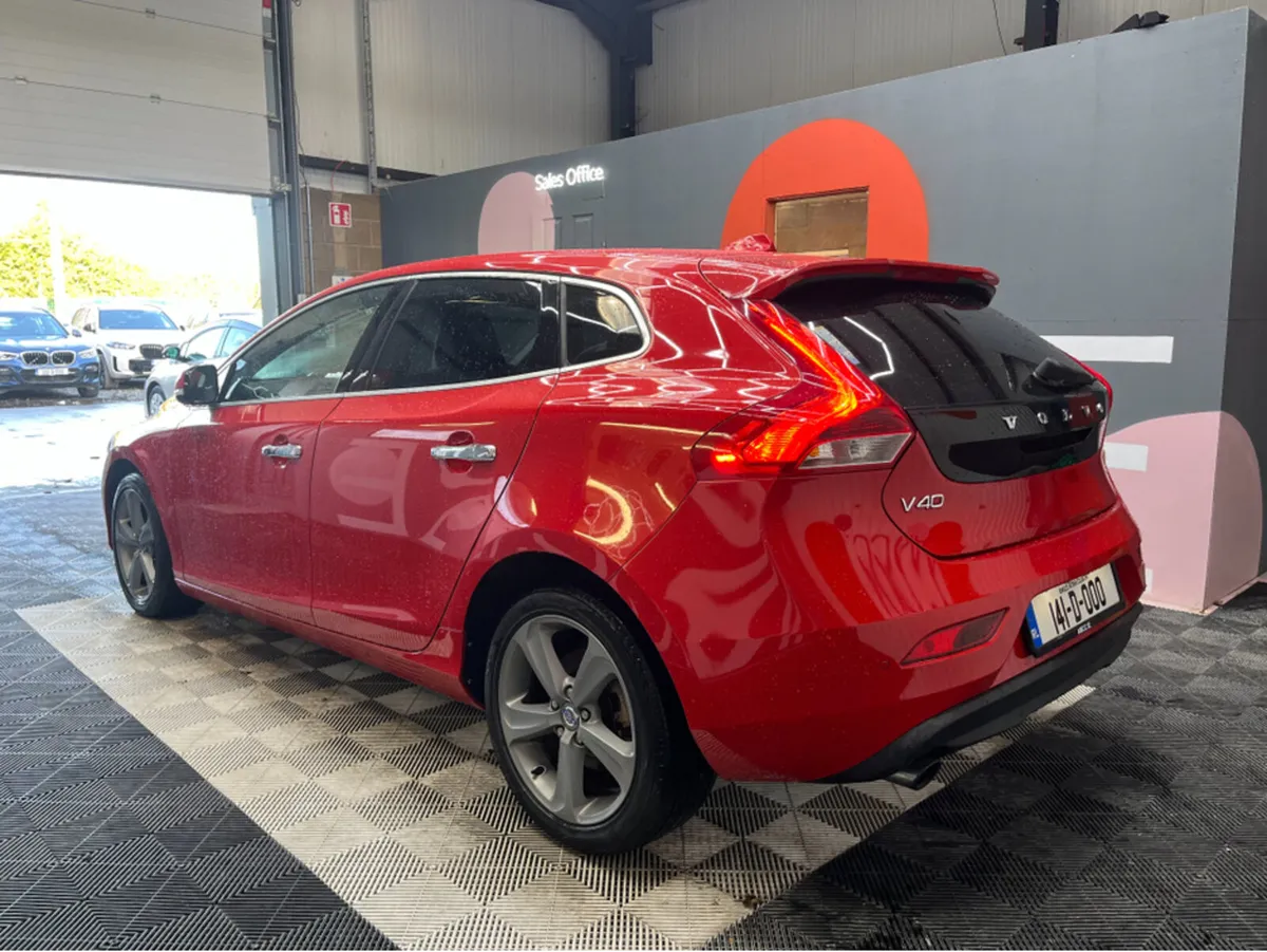 Volvo V40 €10950! 2014 VOLVO V40 AUTOMATIC / MEMOR - Image 4