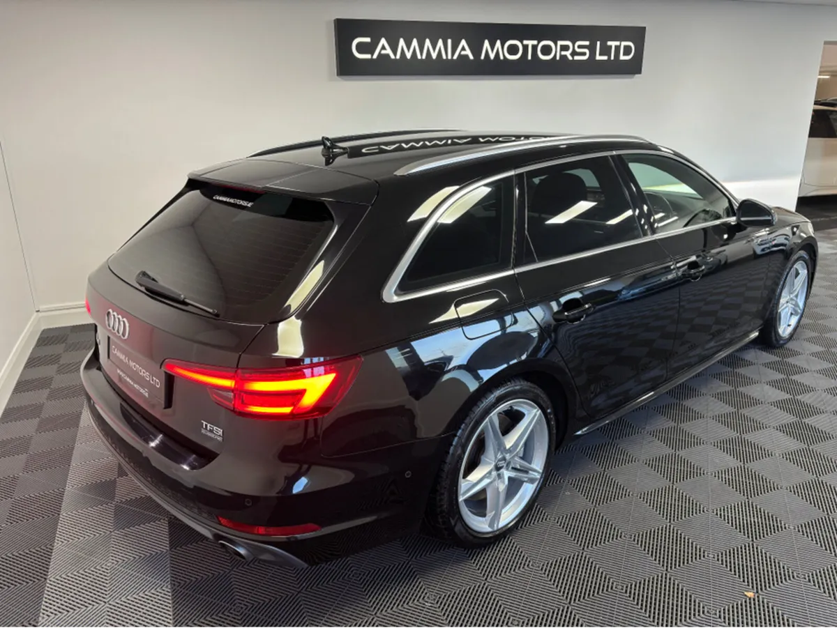 Audi A4 *AUDI A4* *DIGITAL DASH* *REVERSE CAMERA* - Image 4