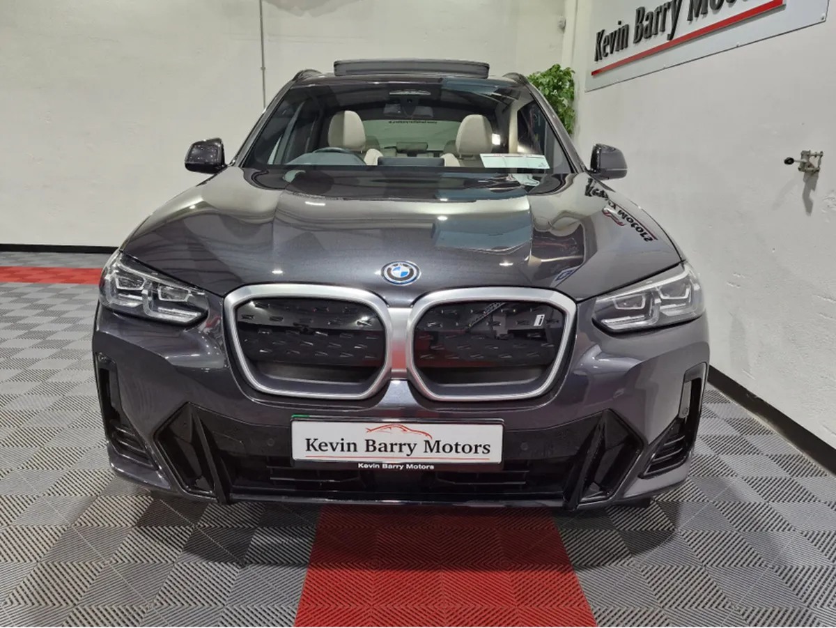 BMW iX3 M SPORT (PAN ROOF / OYSTER LEATHER) 80KWH - Image 3
