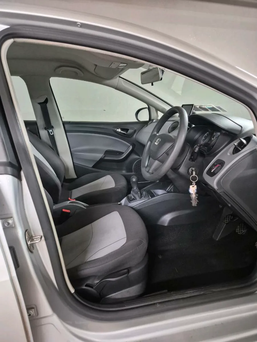 SEAT Ibiza 2014 - Image 4