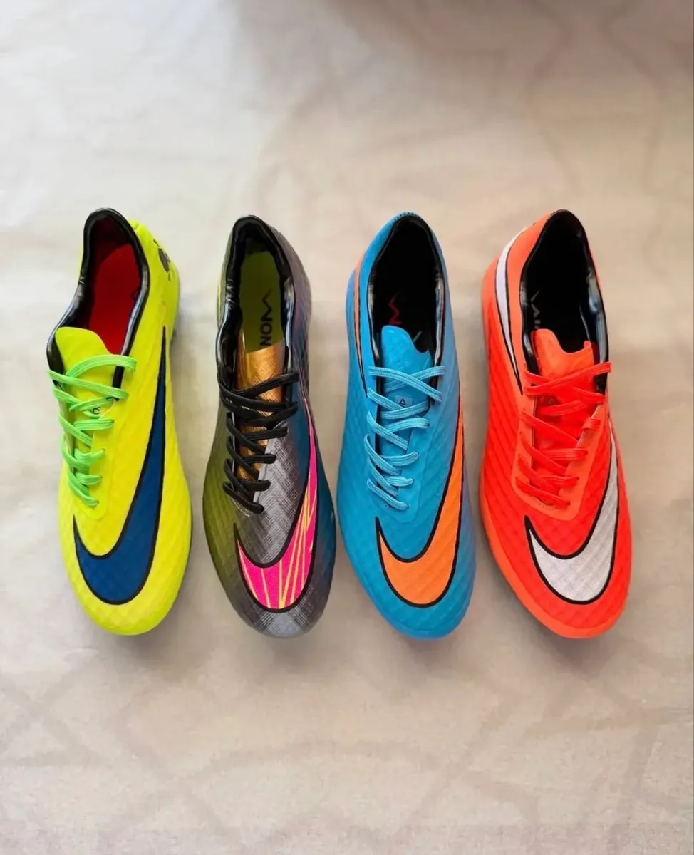 Nike Hypervenom Retro football boots - Image 1
