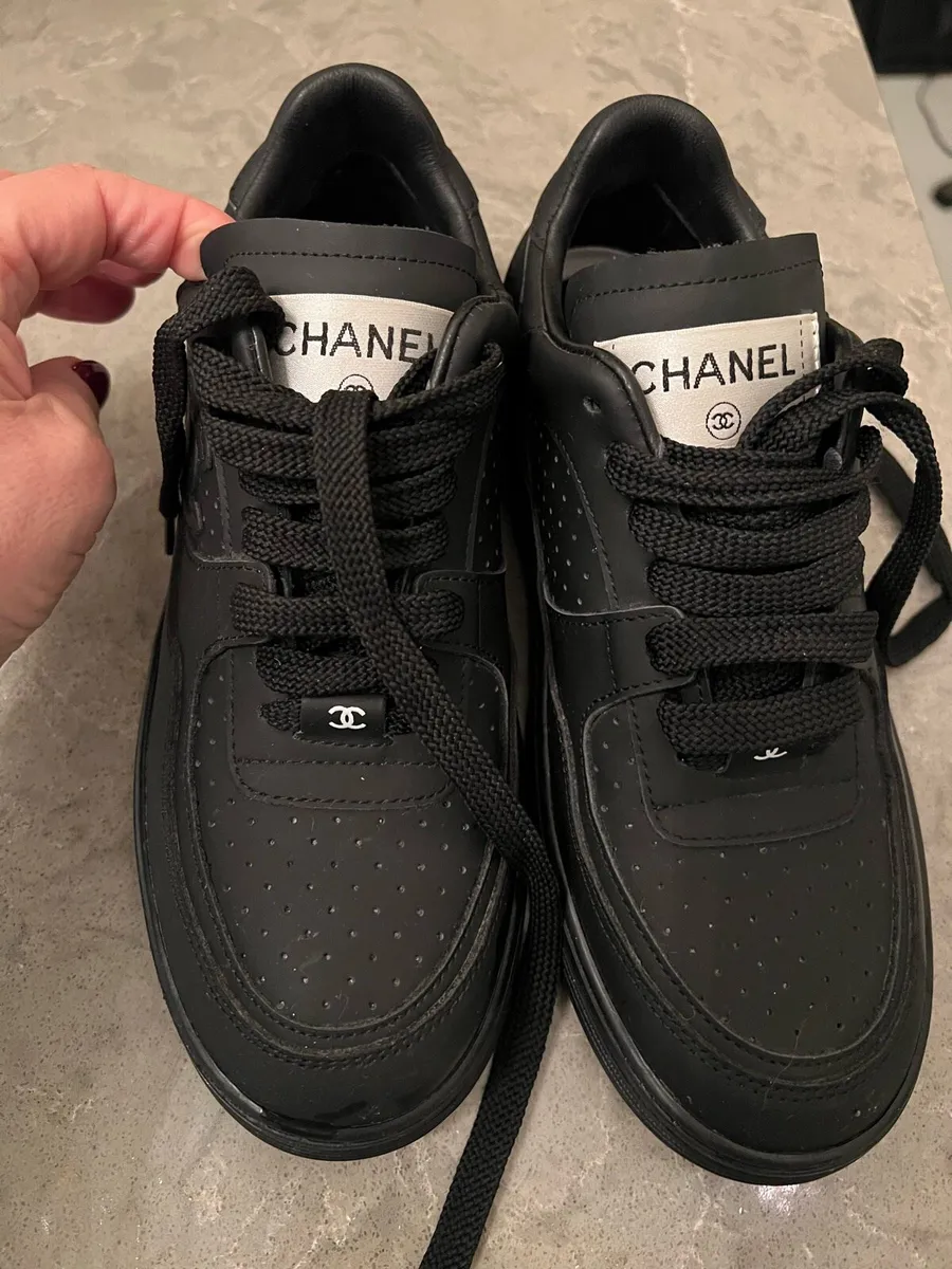 Chanel Black runners - Image 1