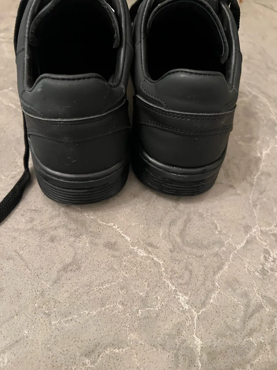 Chanel Black runners - Image 4