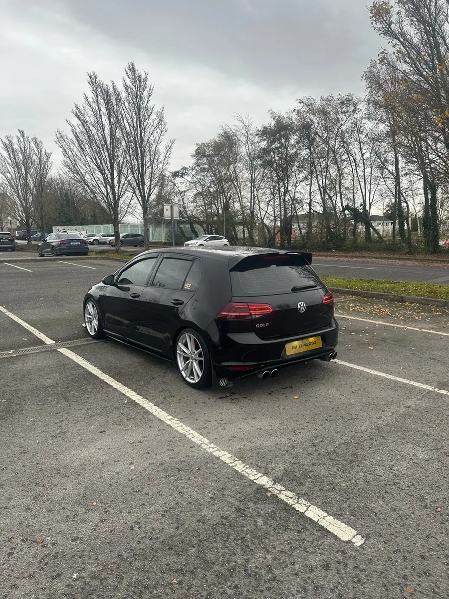 2015 VW Golf 1.6 TDI - Image 4